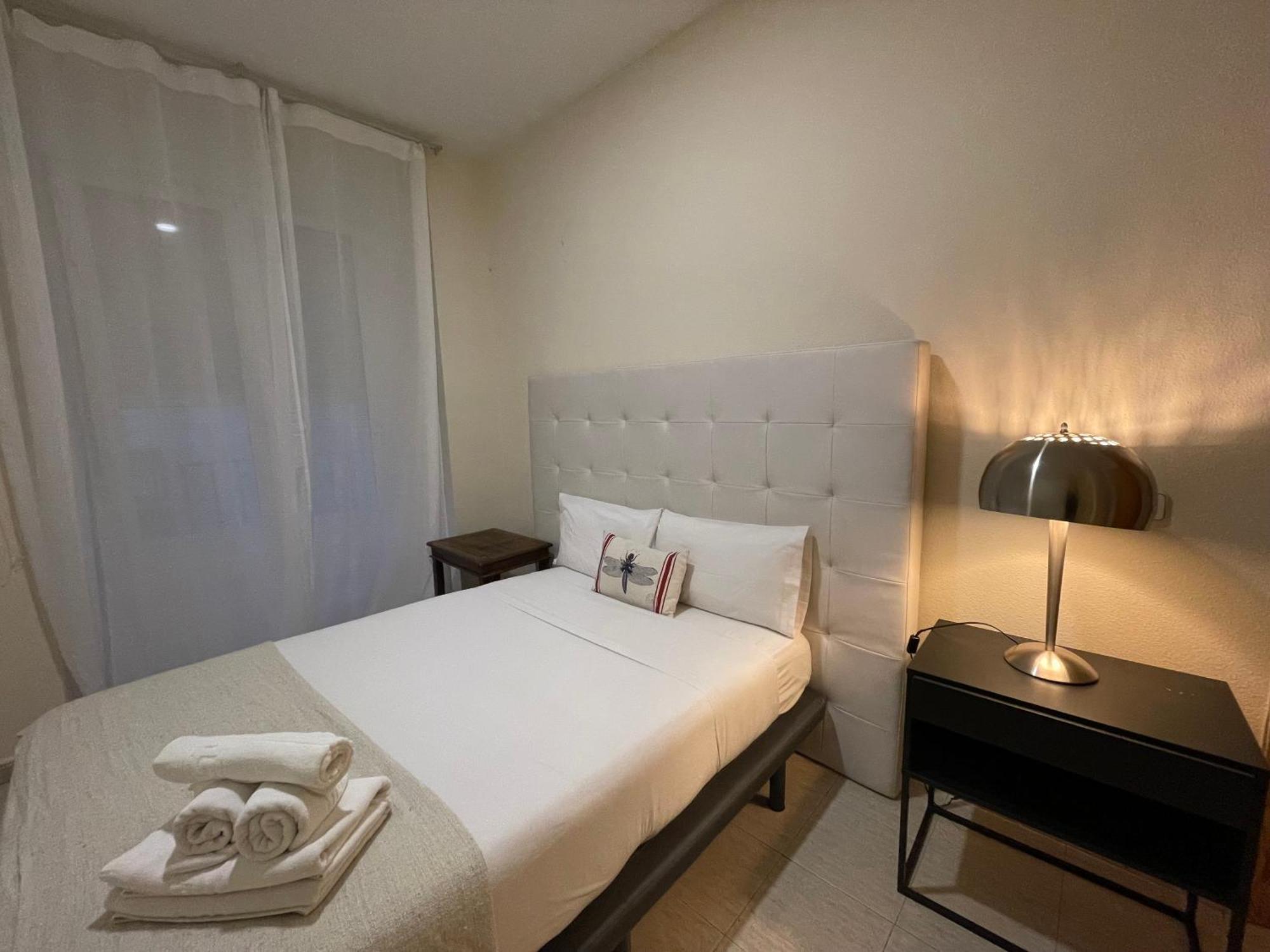 Hotel Casa Tadeo Gran Via à Madrid Extérieur photo